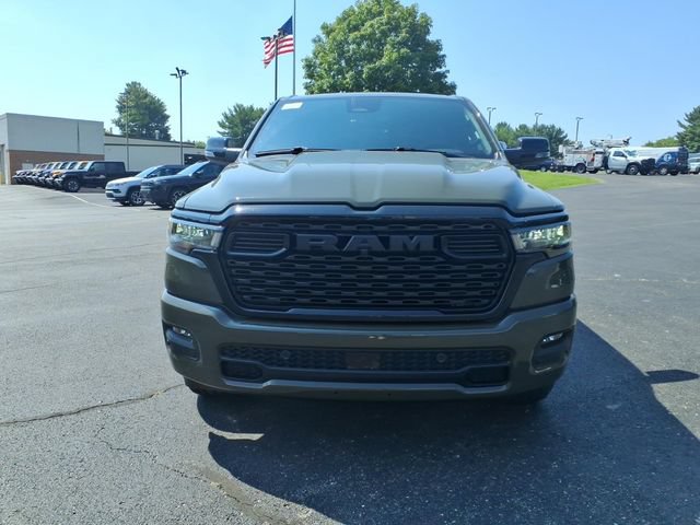 New 2027 RAM 1500 4x4 Crew Cab image 2