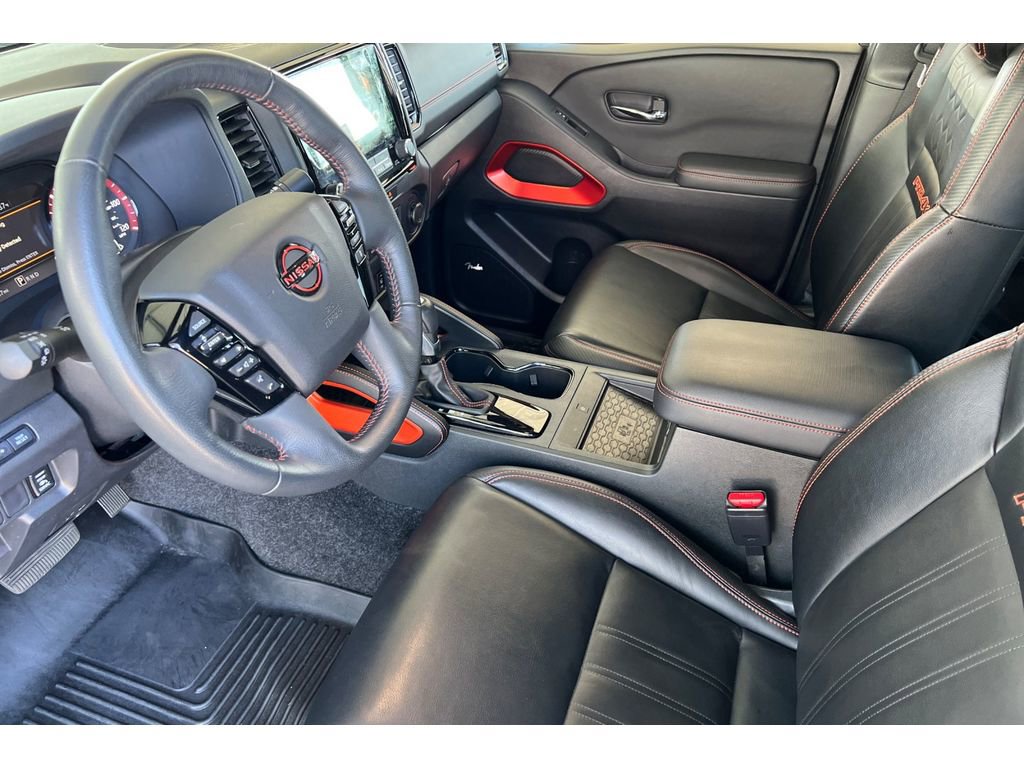 Used 2023 Nissan Frontier PRO-4X w/ Pro-4X Premium Package image 11