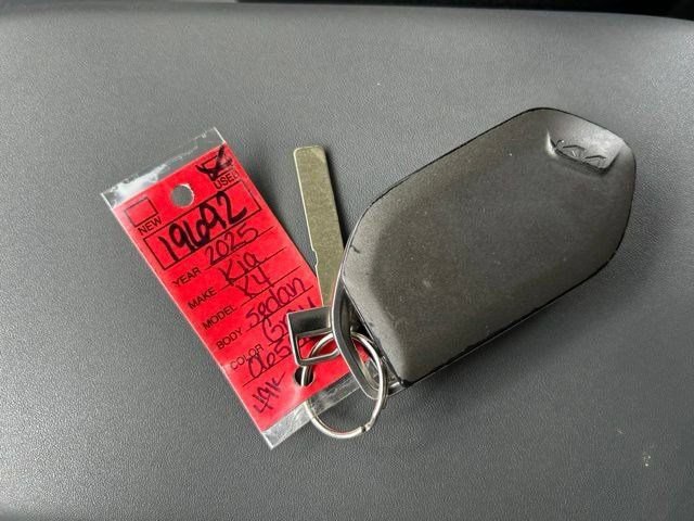 Used 2025 Kia K4 FWD image 56