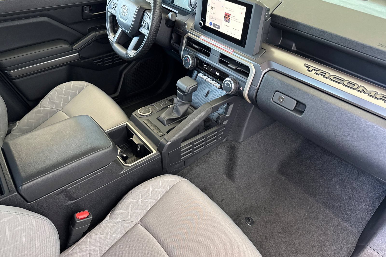 New 2026 Toyota Tacoma SR5 RWD image 17