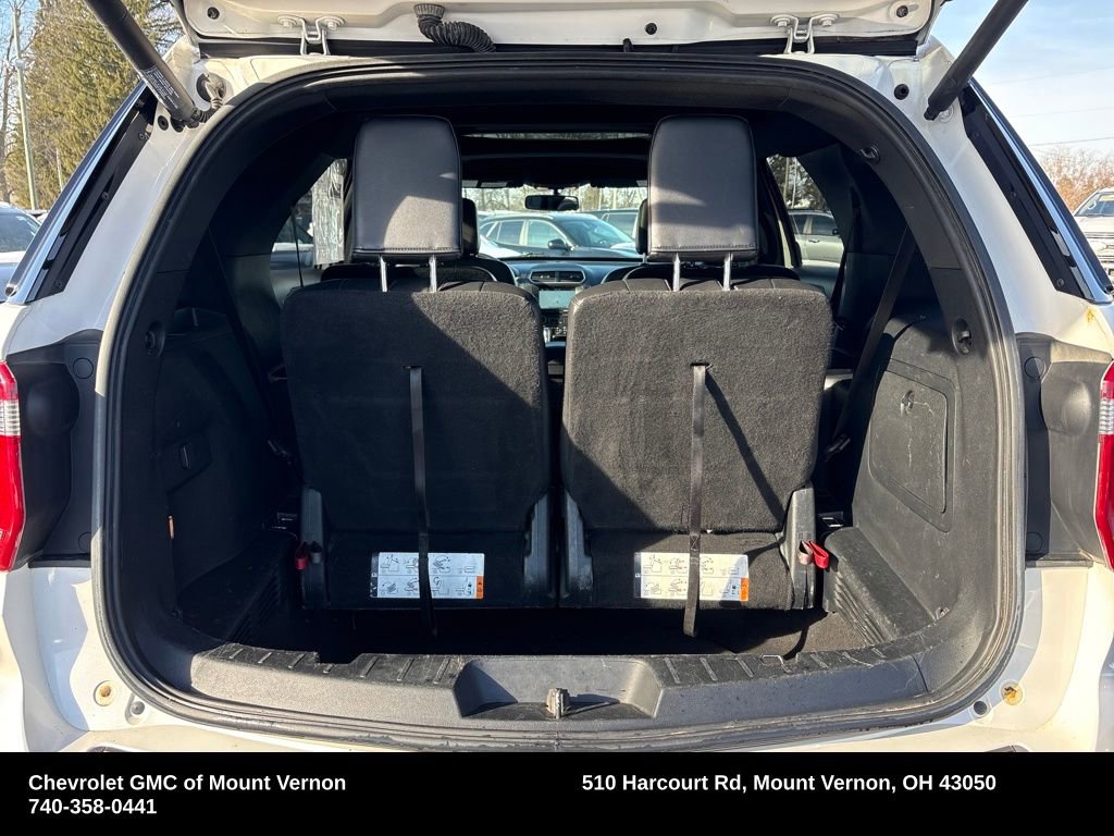 Used 2018 Ford Explorer XLT w/ Equipment Group 202A image 29