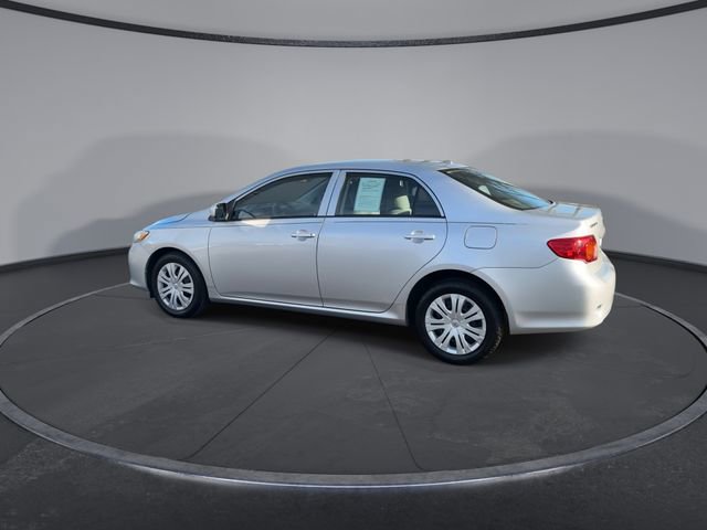 Used 2010 Toyota Corolla LE image 10