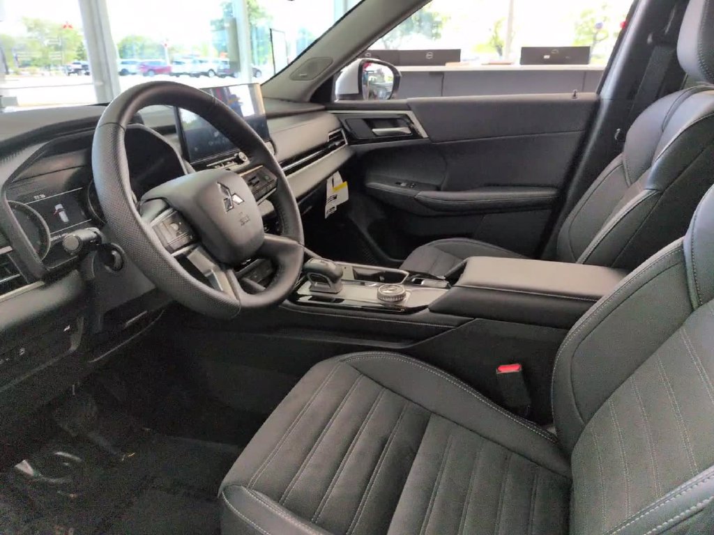 New 2026 Mitsubishi Outlander SE AWD/4WD image 17