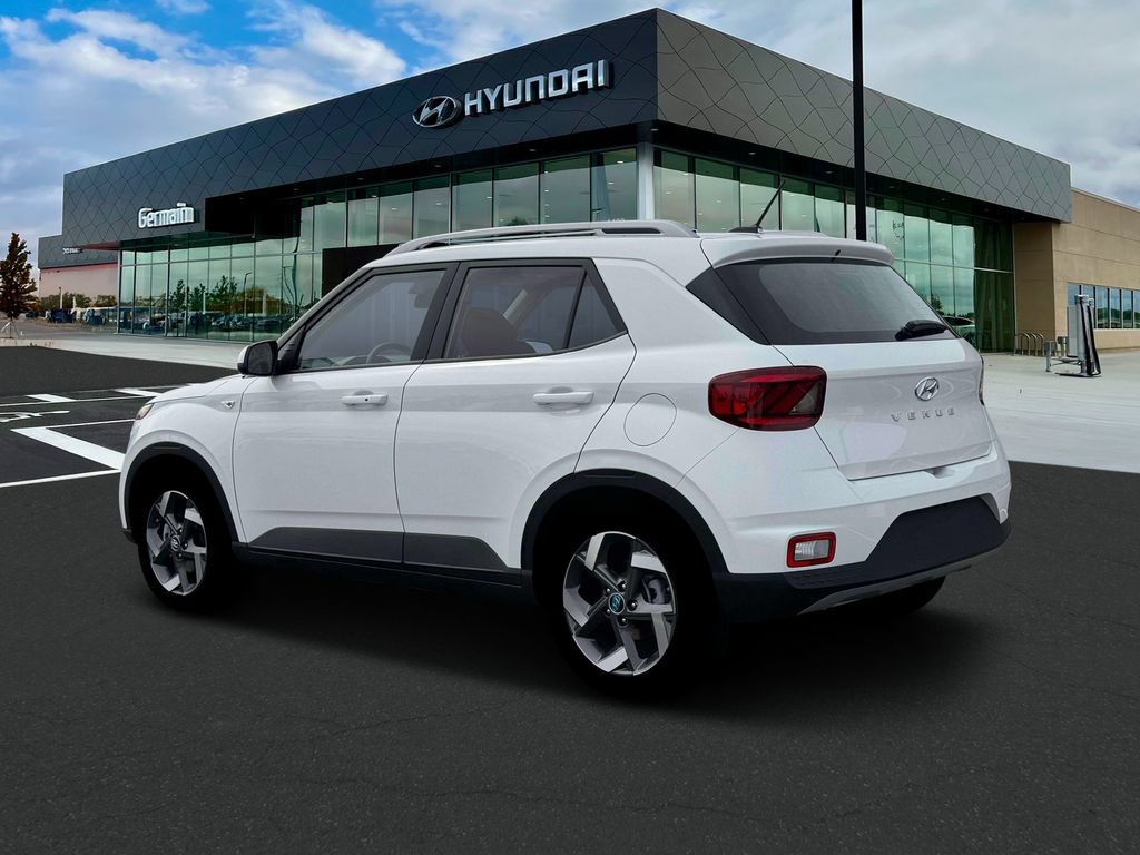New 2026 Hyundai Venue SEL FWD image 4