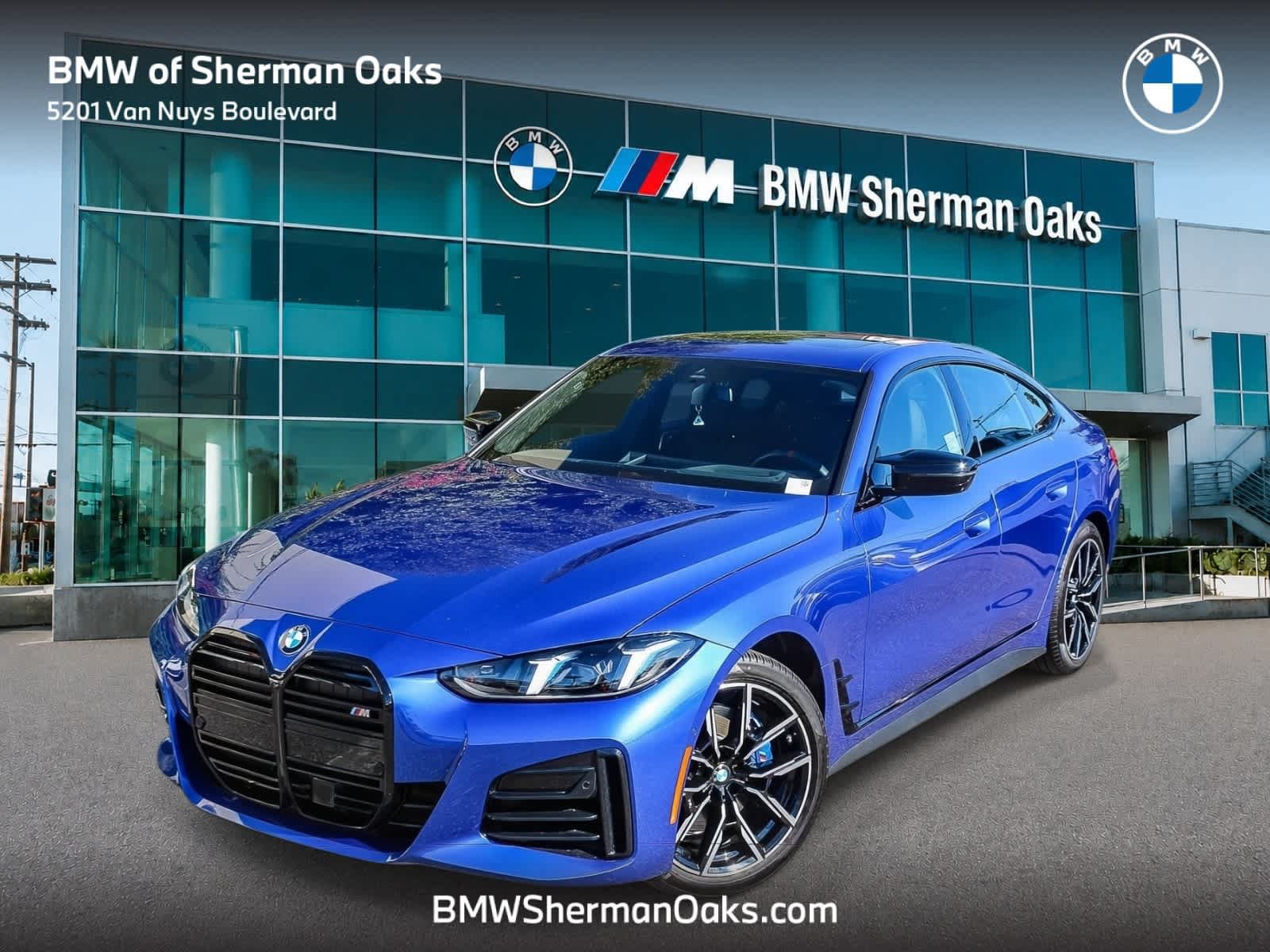 Used 2026 BMW 440i xDrive w/ Premium Package AWD/4WD image 1
