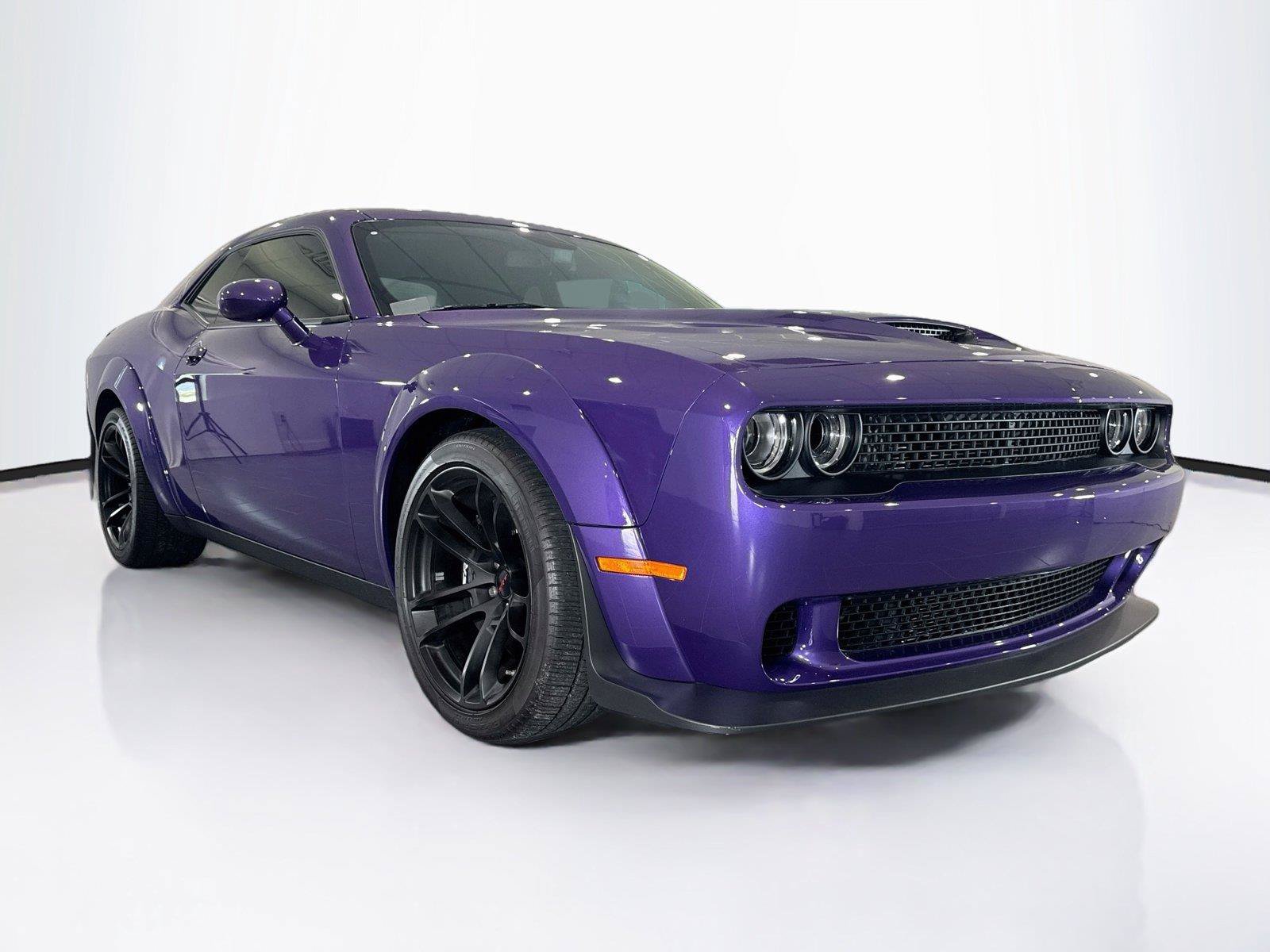 Used 2023 Dodge Challenger R/T Scat Pack RWD image 7