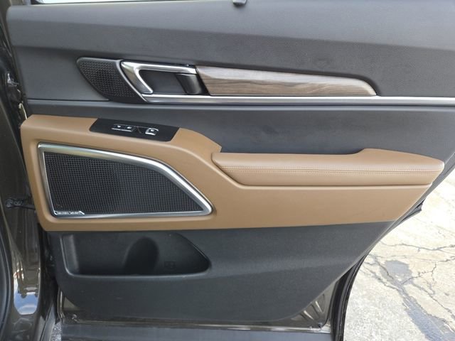 Used 2021 Kia Telluride SX w/ SX Prestige Package image 30