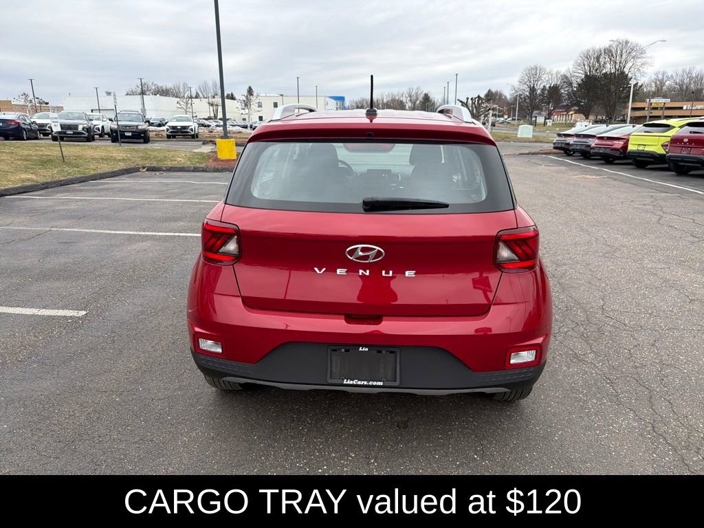 Certified 2023 Hyundai Venue SEL image 4