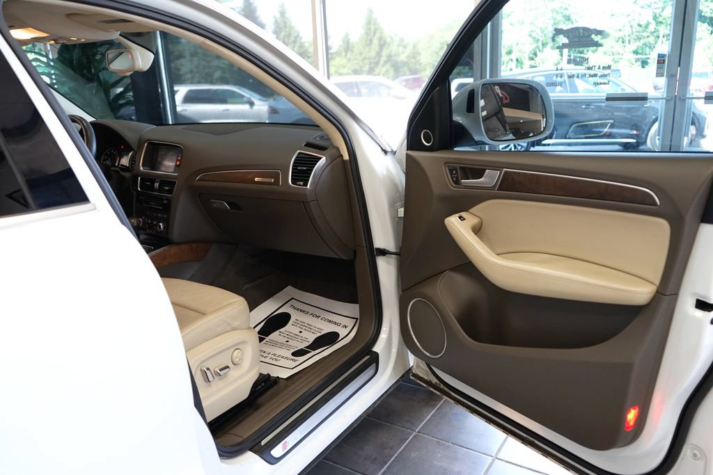 Used 2014 Audi Q5 3.0T Prestige w/ Prestige Package AWD/4WD image 42