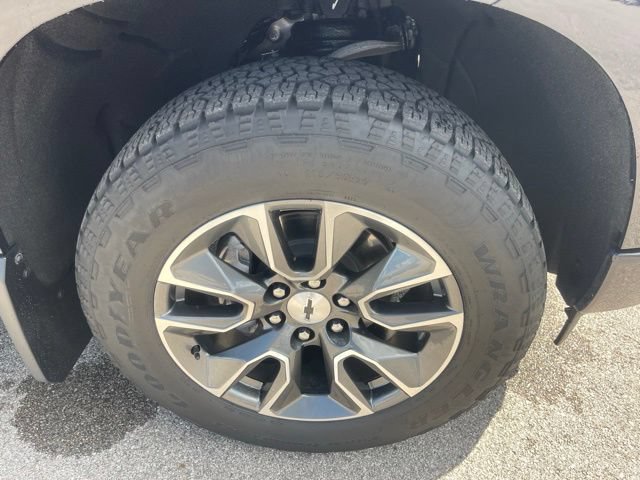 Used 2023 Chevrolet Silverado 1500 RST AWD/4WD image 26