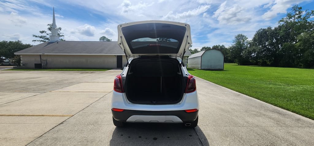Used 2017 Buick Encore Essence w/ Experience Buick Package FWD image 20