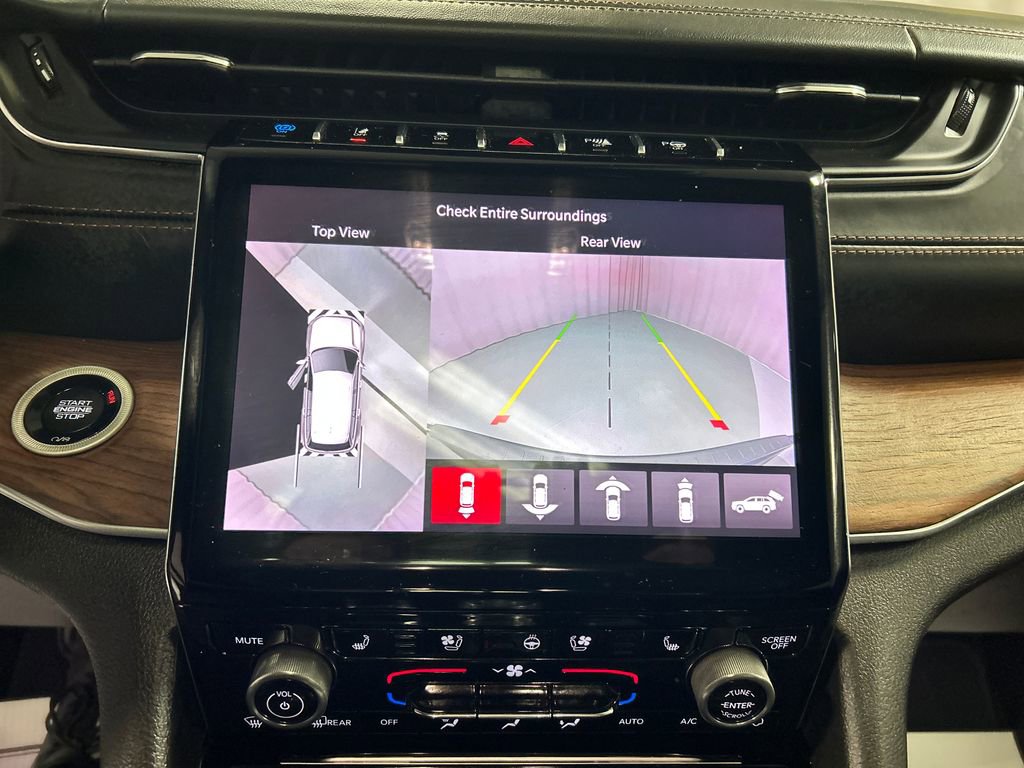 Used 2023 Jeep Grand Cherokee Summit image 18