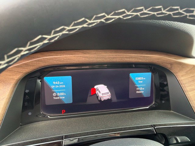 Used 2024 Volkswagen Atlas SE w/ Panoramic Sunroof Package AWD/4WD image 11