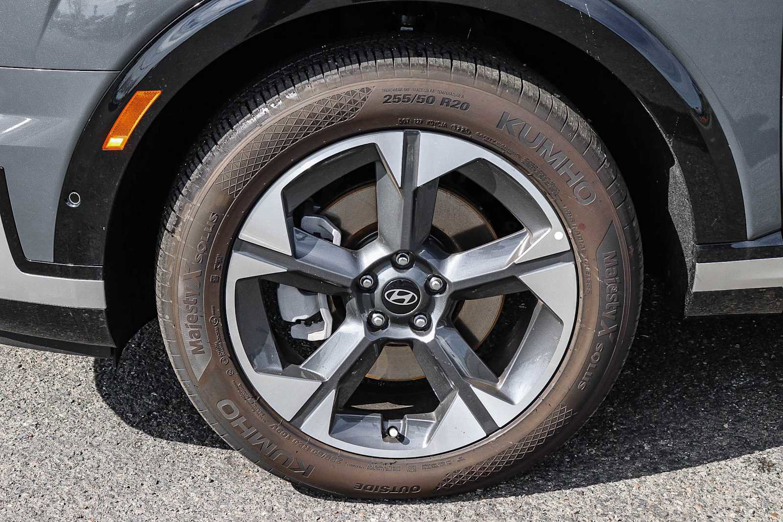 New 2026 Hyundai Palisade Limited FWD image 12