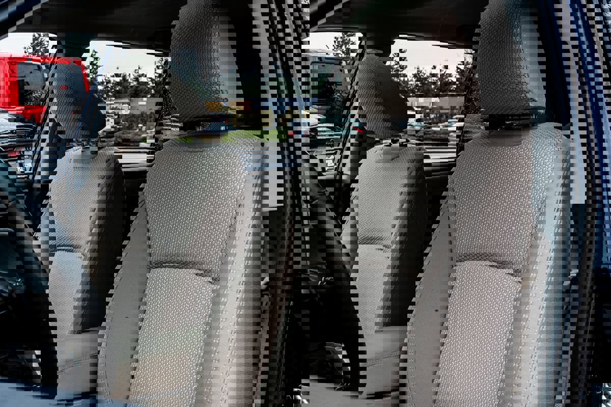 Used 2018 Subaru Outback 2.5i Premium image 24