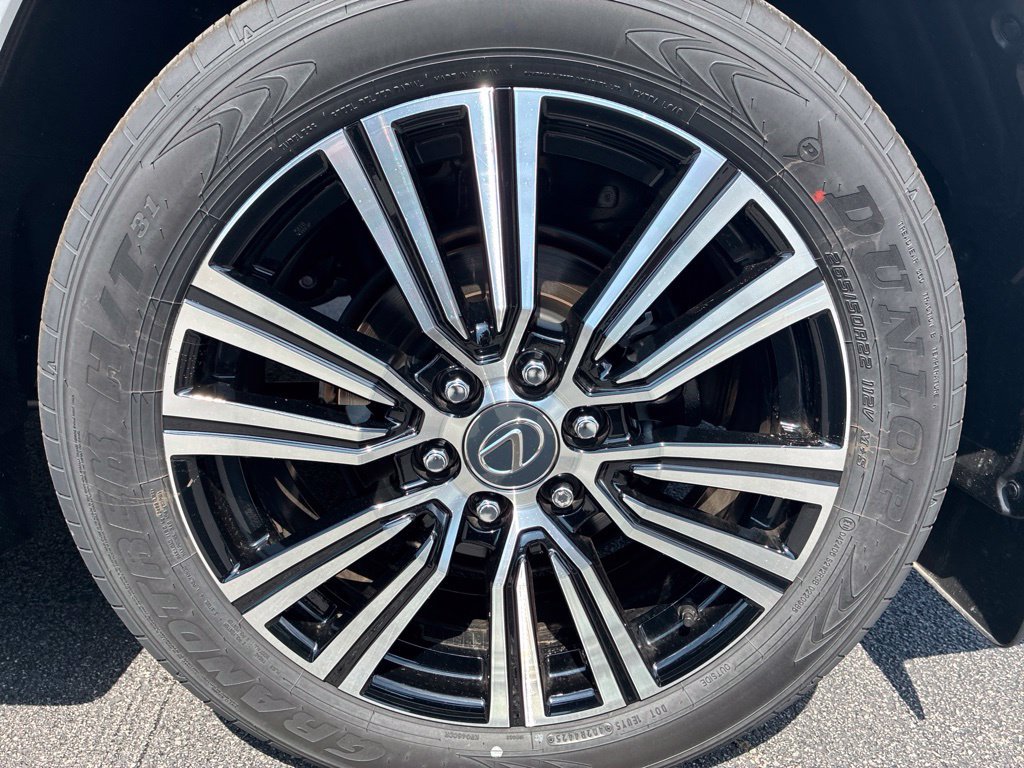 New 2026 Lexus LX 700h Luxury AWD/4WD image 11