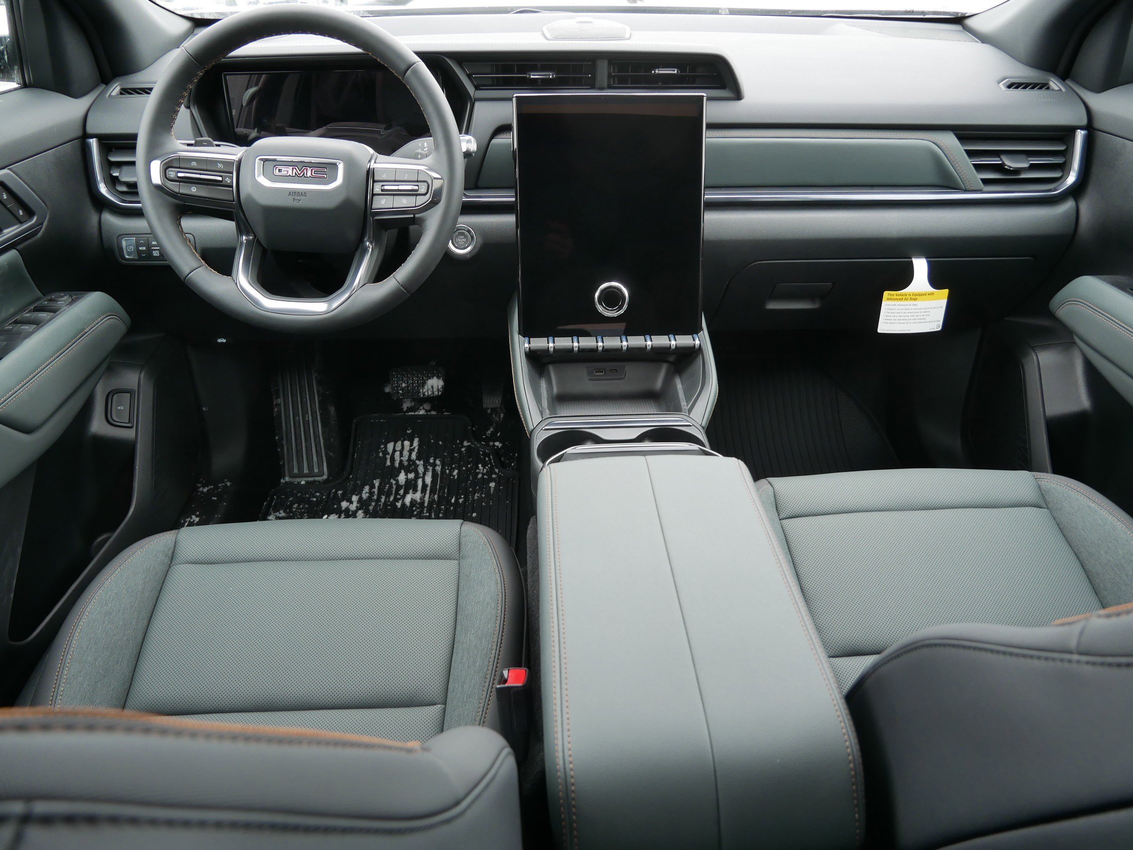 New 2026 GMC Terrain AT4 w/ Technology Package II AWD/4WD image 6