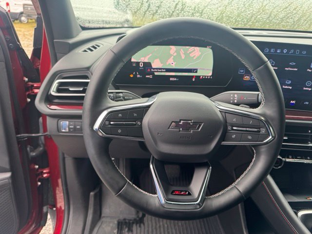 Used 2025 Chevrolet Traverse Z71 w/ Driver Confidence Package AWD/4WD image 18