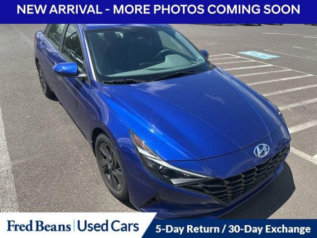 Used 2022 Hyundai Elantra SEL FWD image 14