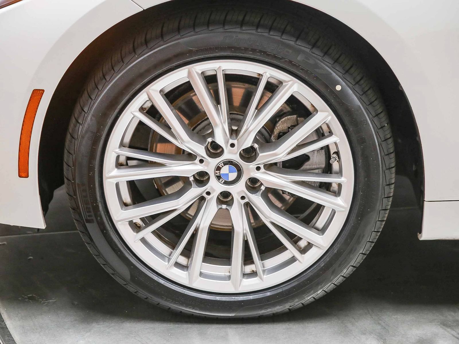 Used 2024 BMW 330i Sedan w/ Convenience Package RWD image 10