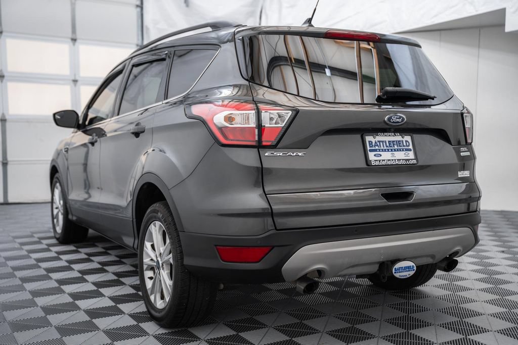 Used 2018 Ford Escape SEL FWD image 5