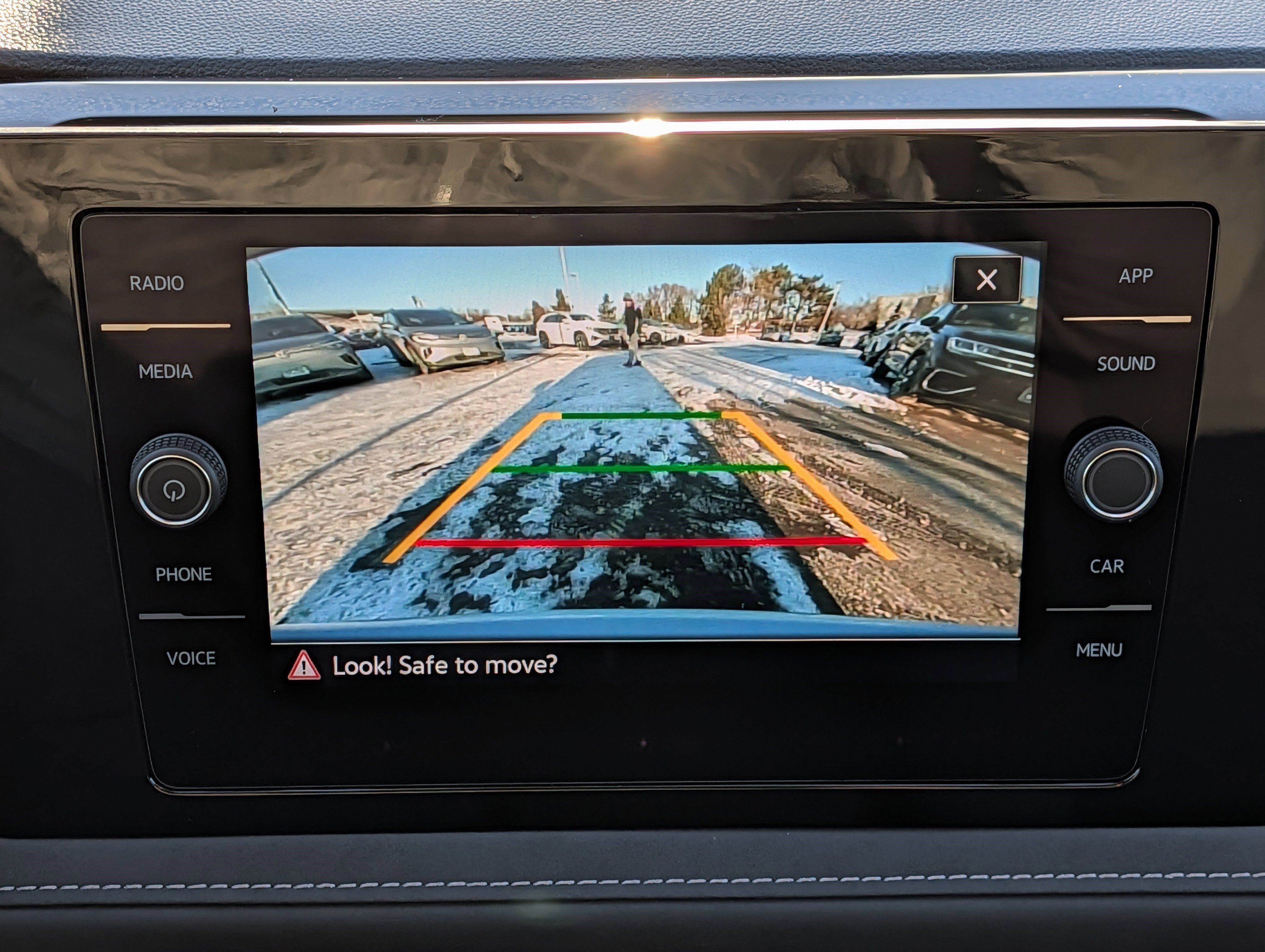 New 2026 Volkswagen Taos SE AWD/4WD image 12
