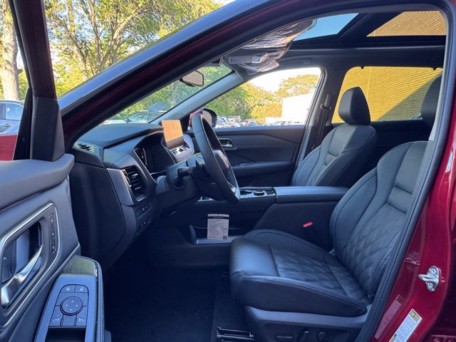 New 2026 Nissan Rogue Platinum w/ Platinum Premium Package AWD/4WD image 32