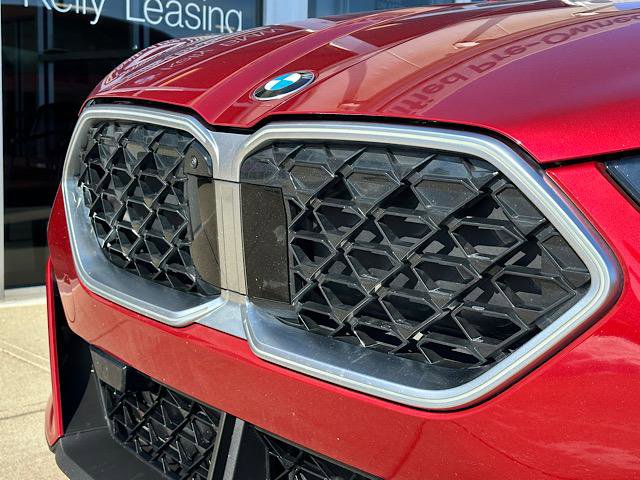 Certified 2025 BMW X2 xDrive28i w/ Premium Package image 32