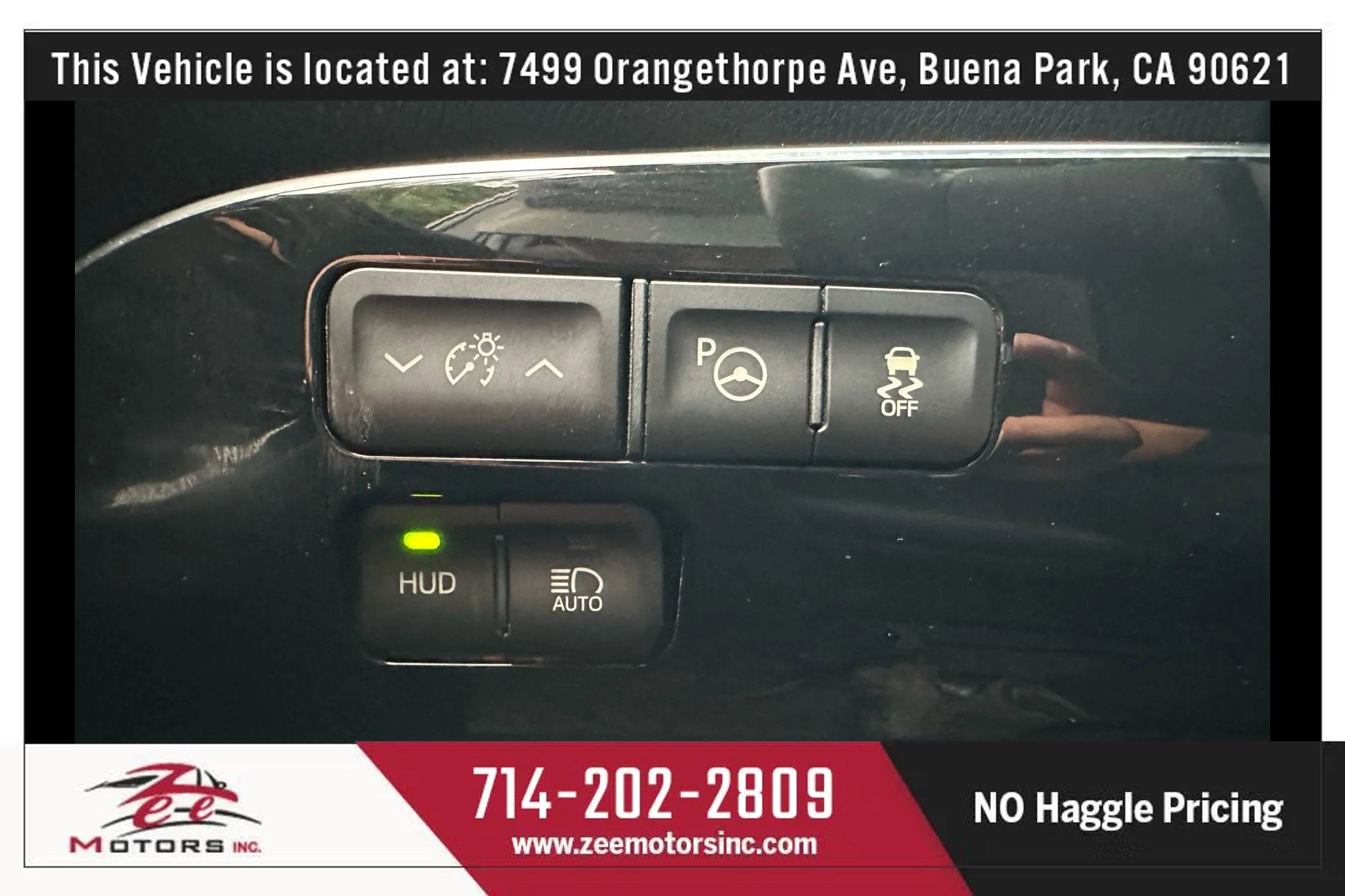 Used 2017 Toyota Prius Prime Advanced image 27