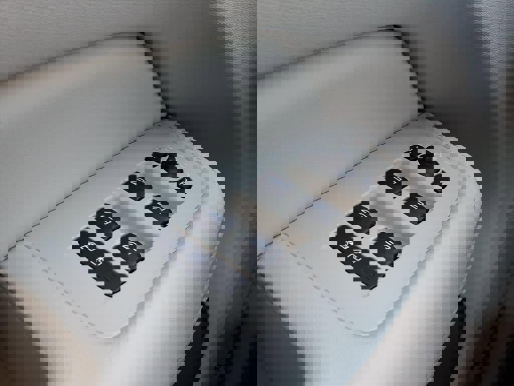 Certified 2023 Volvo XC60 B5 Plus w/ Protection Package Premier image 27