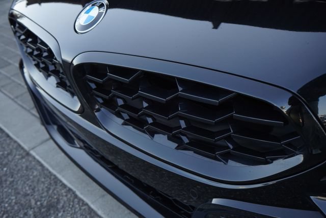 Used 2023 BMW Z4 M40i w/ Premium Package RWD image 21