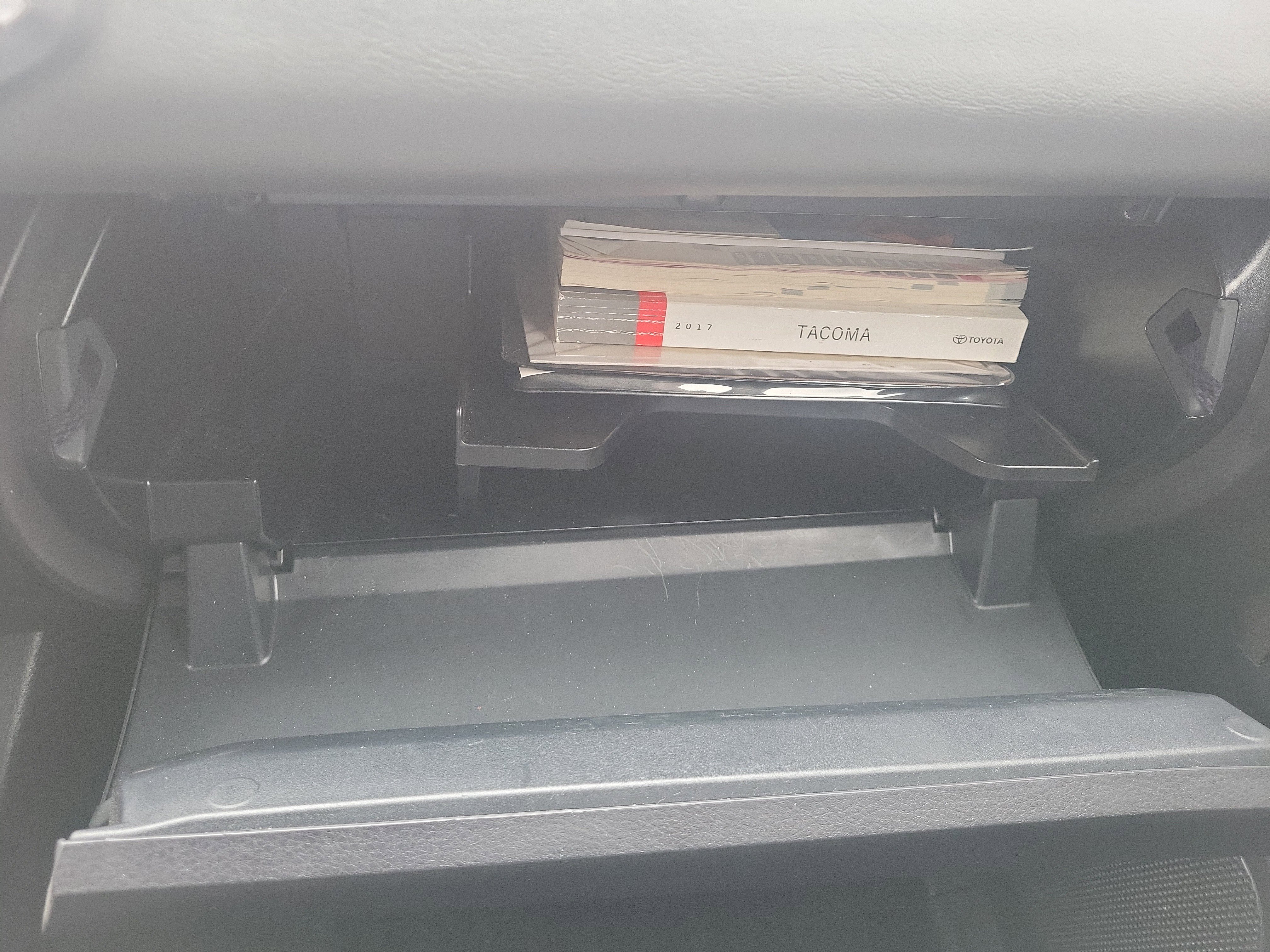 Used 2017 Toyota Tacoma SR5 w/ Tow Package image 30