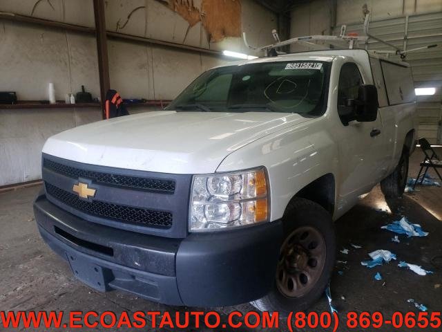 Used 2013 Chevrolet Silverado 1500 W/T RWD image 3