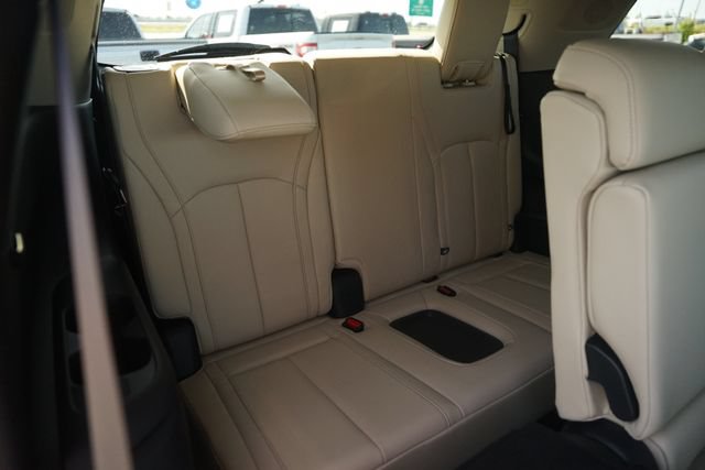 Used 2023 INFINITI QX60 Luxe w/ Cargo Package AWD/4WD image 16