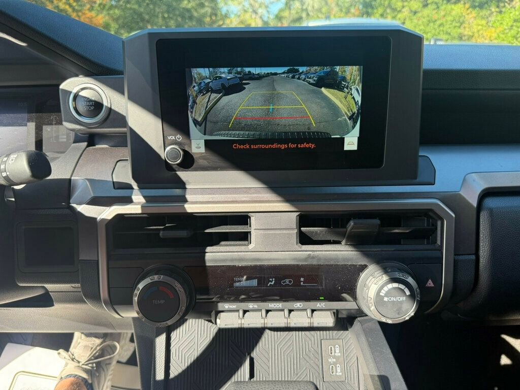 Used 2025 Toyota 4Runner SR5 image 6