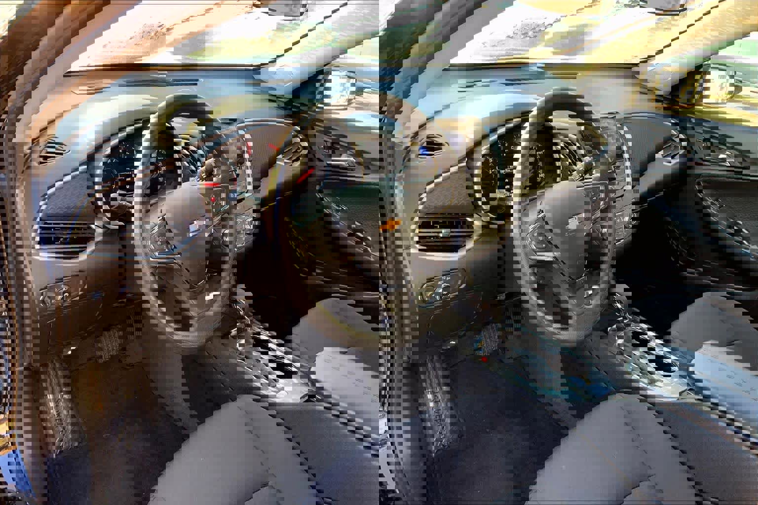 Used 2023 Chevrolet Malibu LT image 17