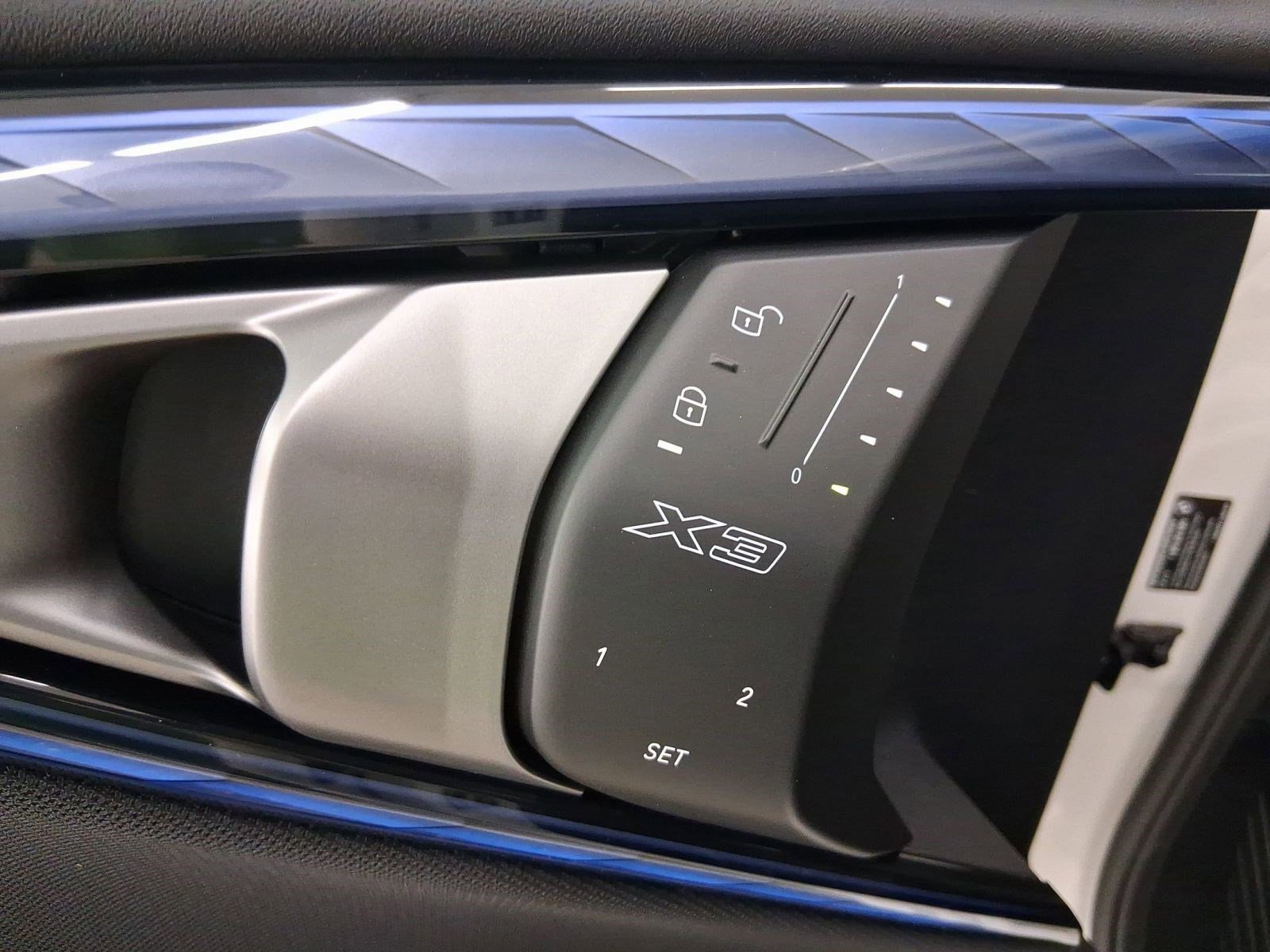 New 2026 BMW X3 xDrive30 w/ Premium Package image 16