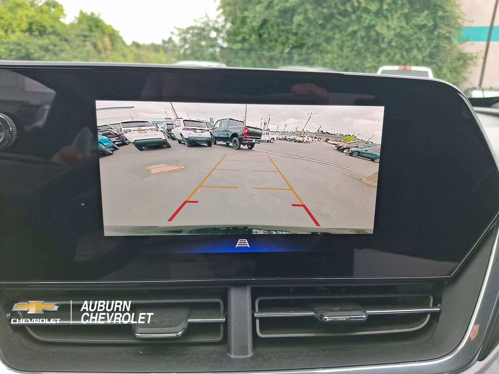 Used 2025 Chevrolet Trax ACTIV w/ Driver Confidence Package FWD image 14