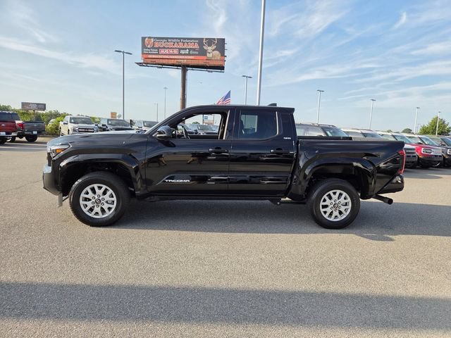 Used 2025 Toyota Tacoma SR5 RWD image 4