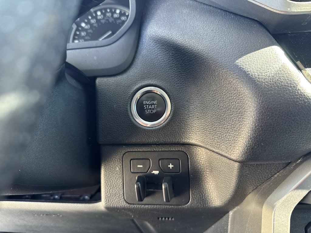 Used 2023 Toyota Tundra SR5 w/ SR5 Convenience Package AWD/4WD image 22