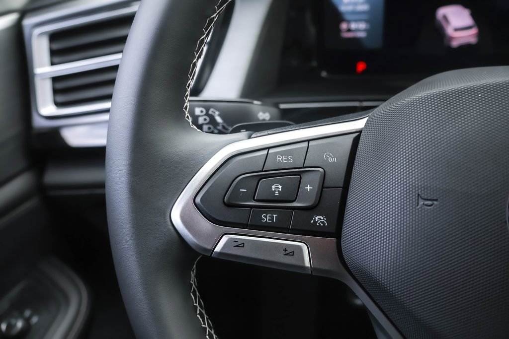 New 2026 Volkswagen Atlas Cross Sport SE image 25