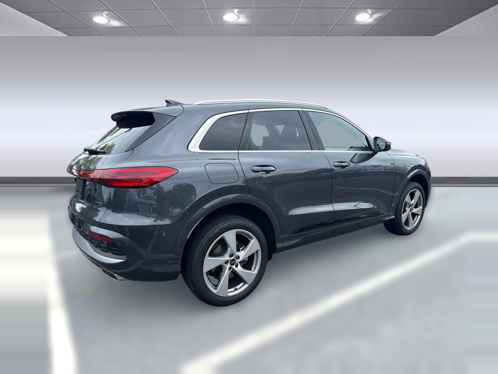 New 2025 Audi Q5 Premium AWD/4WD image 40