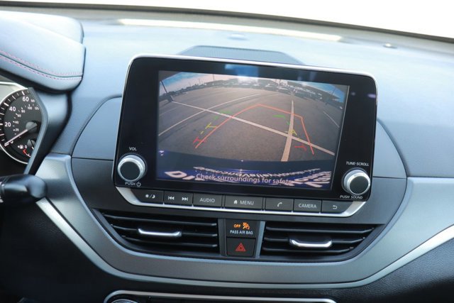 Used 2023 Nissan Altima 2.5 SR image 25