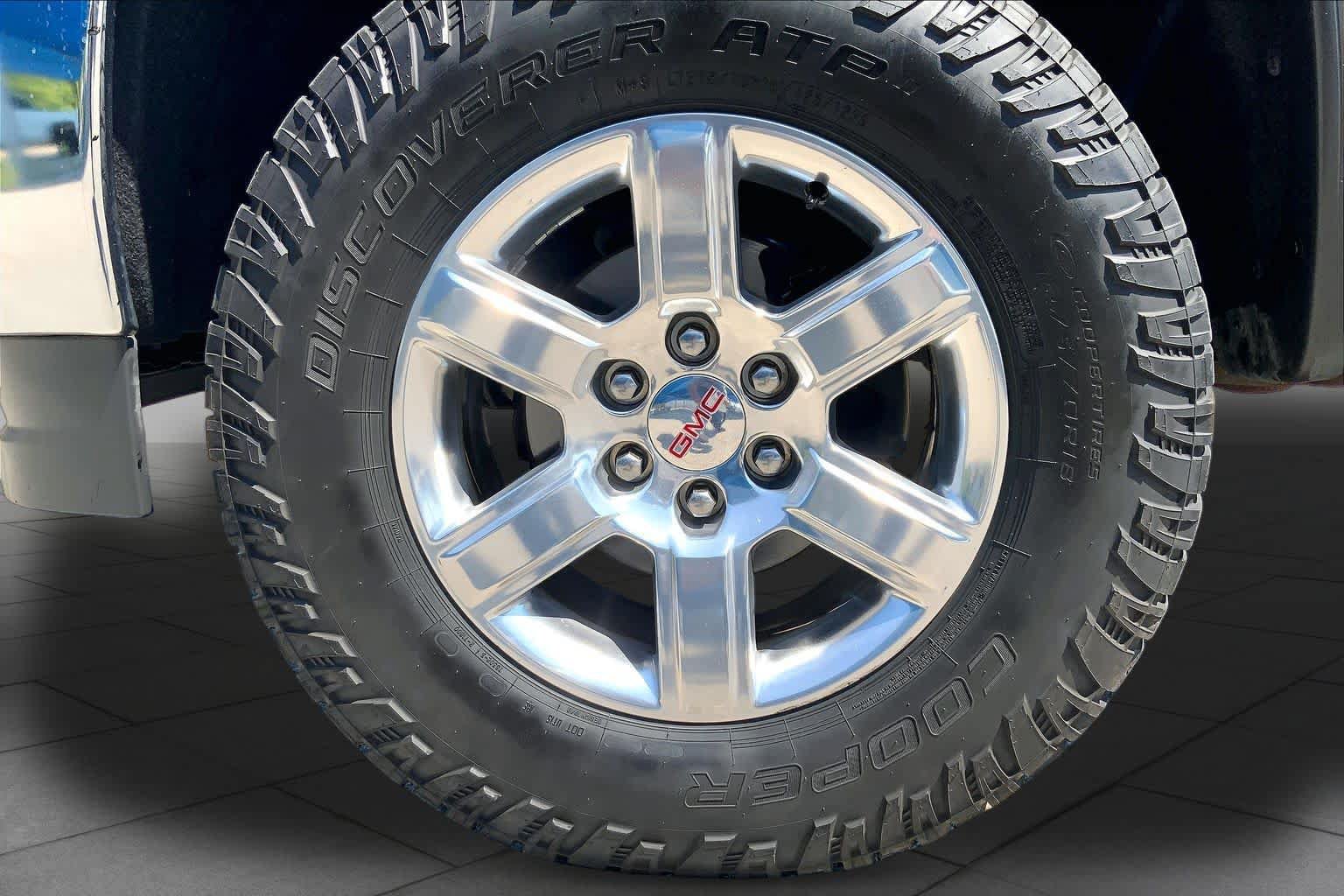 Used 2017 GMC Sierra 1500 SLT AWD/4WD image 11