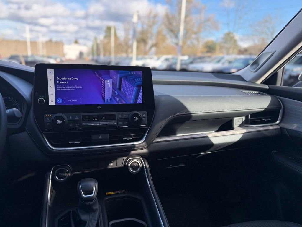 Used 2024 Toyota Grand Highlander Limited image 25