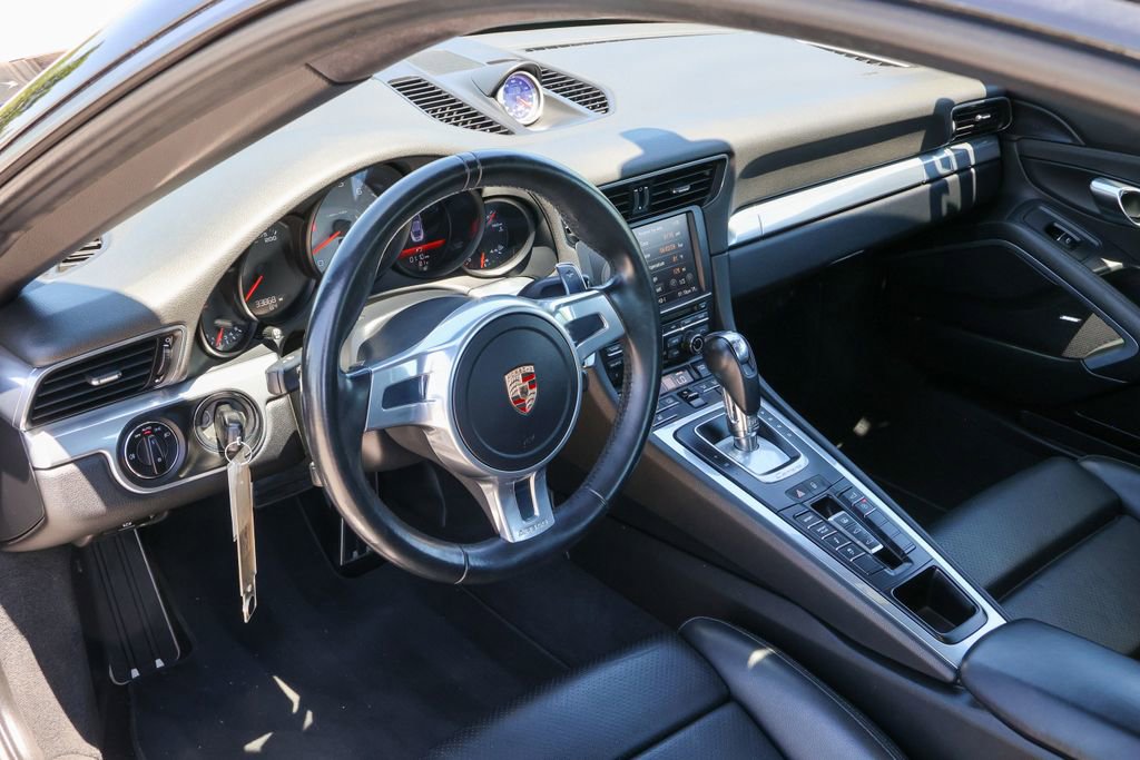 Used 2013 Porsche 911 Carrera 4S AWD/4WD image 4