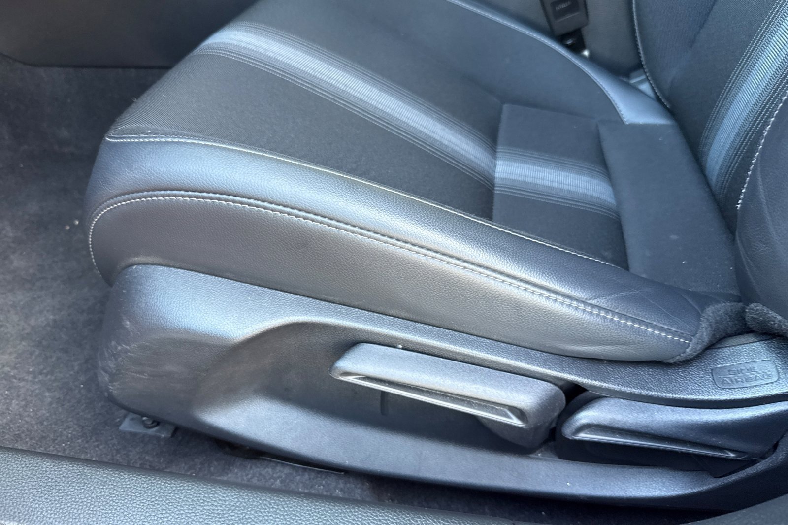 Used 2022 Honda Civic Sport image 13