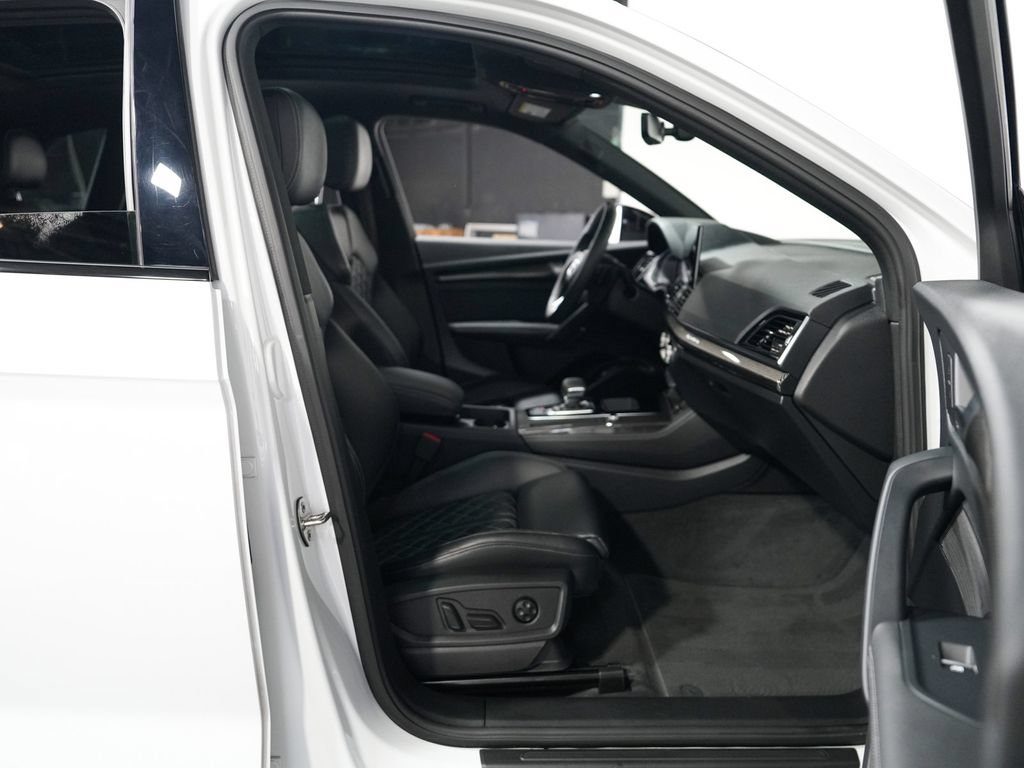 Used 2023 Audi SQ5 Premium Plus w/ Premium Plus Package AWD/4WD image 35