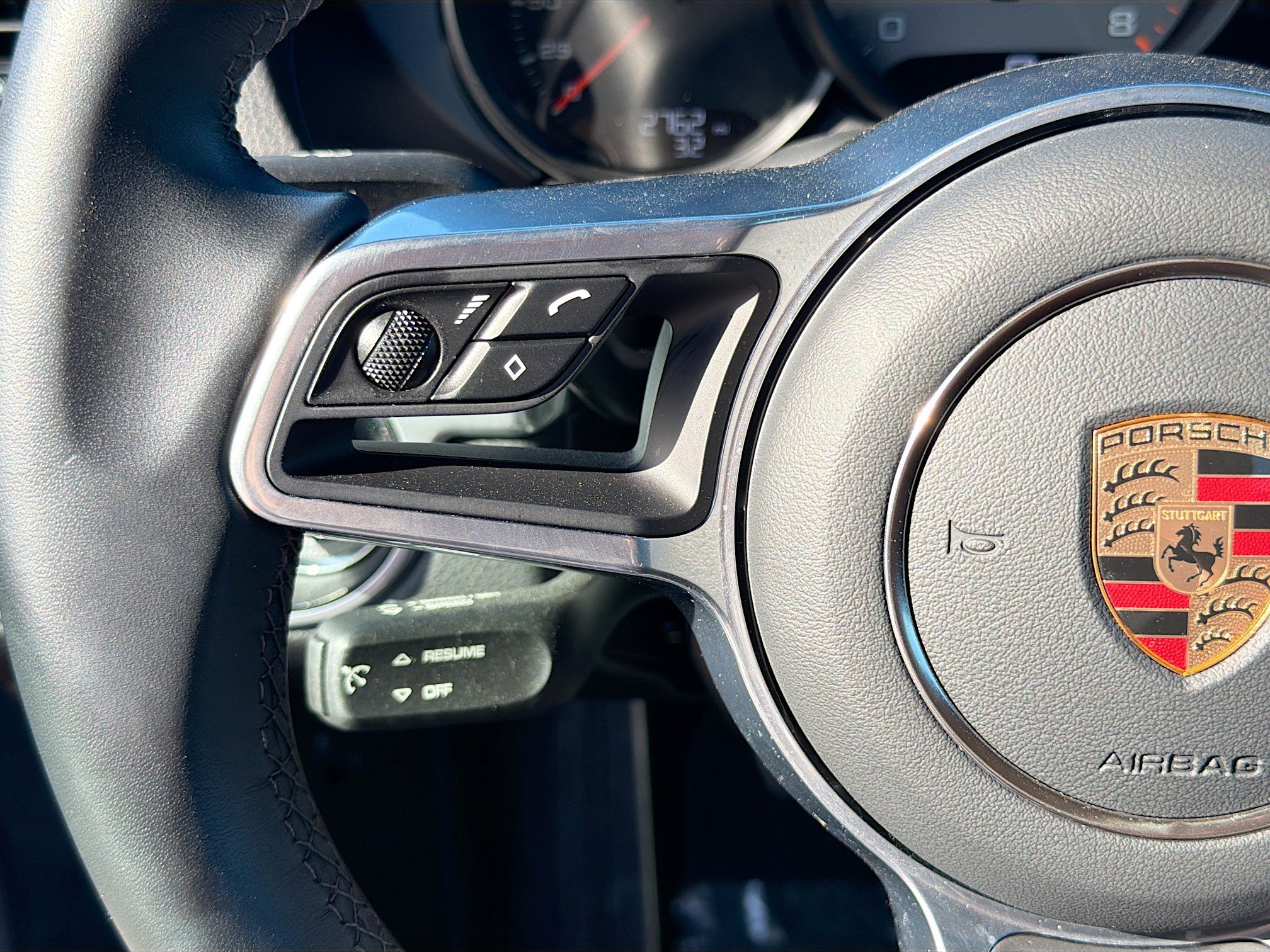 Used 2025 Porsche 718 Boxster S image 32