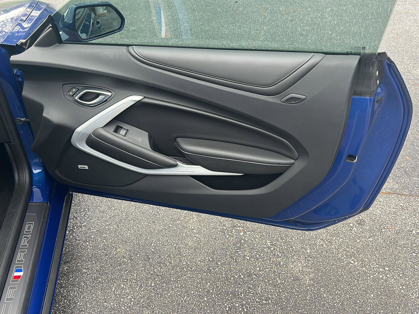 Used 2020 Chevrolet Camaro SS RWD image 14